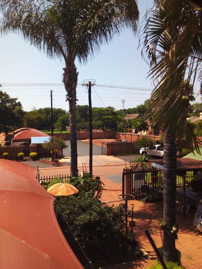Africas Eden Guesthouse Mookgophong 外观 照片