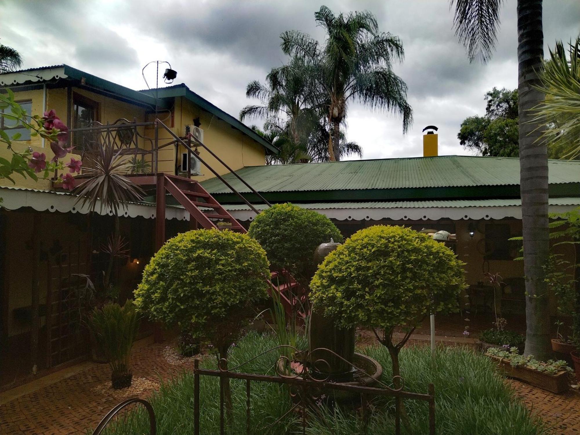 Africas Eden Guesthouse Mookgophong 外观 照片