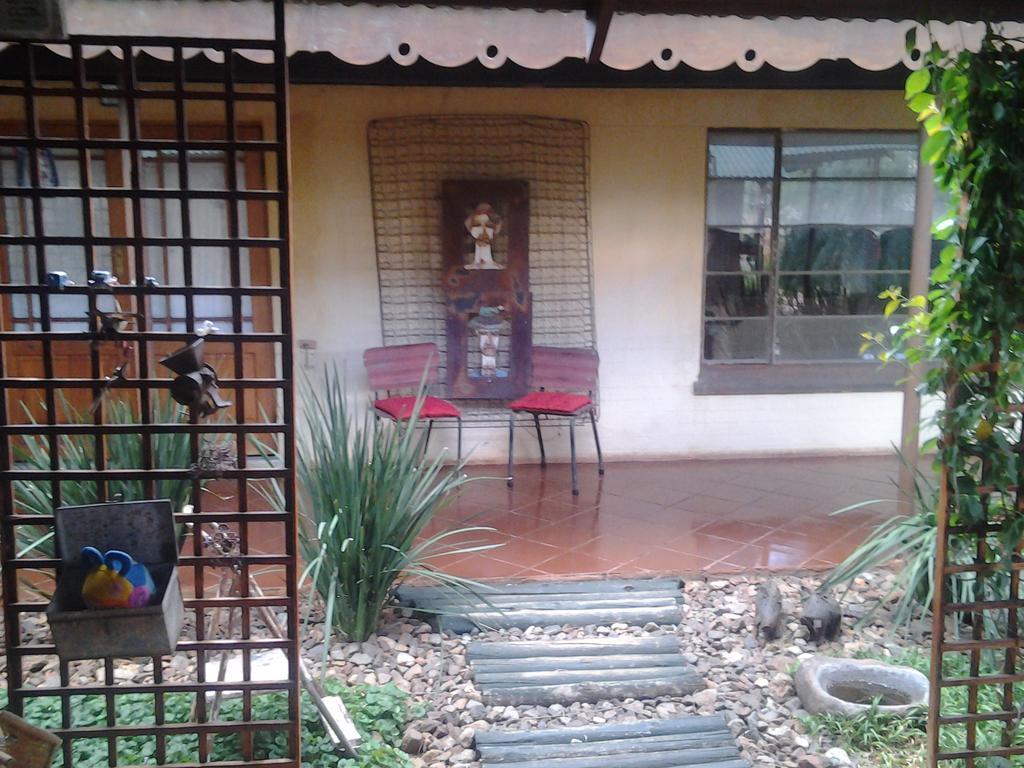 Africas Eden Guesthouse Mookgophong 外观 照片